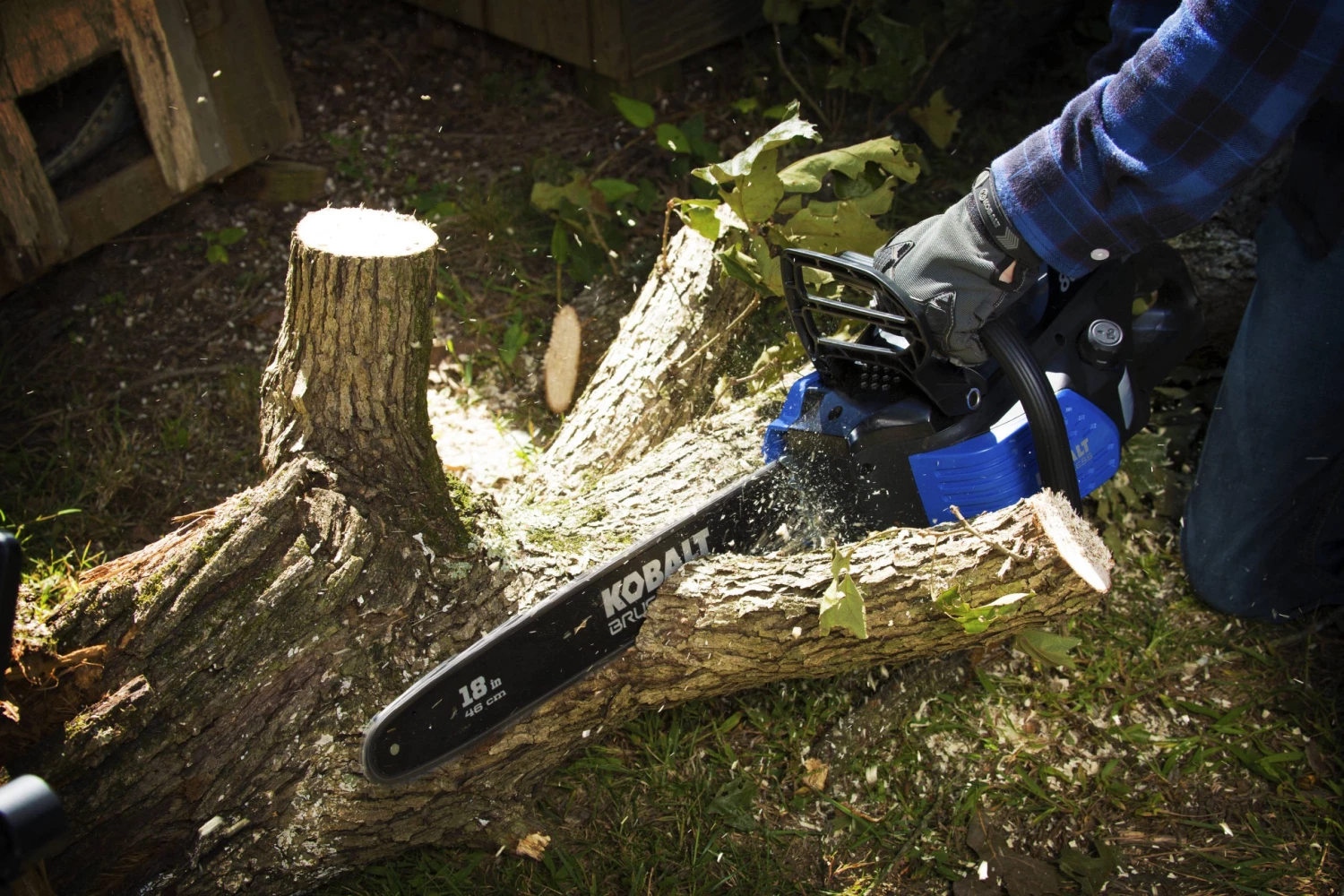 Kobalt Cordless Electric Chainsaws 80-volt Max 18-in Brushless Cordless Electric Chainsaw 2 Ah (Battery & Charger Included) 10 Kobalt Cordless Electric Chainsaws 80-volt Max 18-in Brushless Cordless Electric Chainsaw 2 Ah (Battery & Charger Included) - Image 10