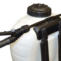 Roundup Spreaders & Sprayers 4-Gallon Plastic Backpack Sprayer -Outdoor Tools & Equipment Fashion Store 08563849 scaled