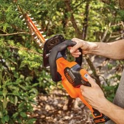 BLACK+DECKER Trimmers & Edgers POWERCUT 20-Volt Max 22-in Dual Cordless Electric Hedge Trimmer 2 Ah (Battery & Charger Included) -Outdoor Tools & Equipment Fashion Store 08860617