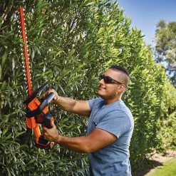BLACK+DECKER Trimmers & Edgers POWERCUT 20-Volt Max 22-in Dual Cordless Electric Hedge Trimmer 2 Ah (Battery & Charger Included) -Outdoor Tools & Equipment Fashion Store 10737488
