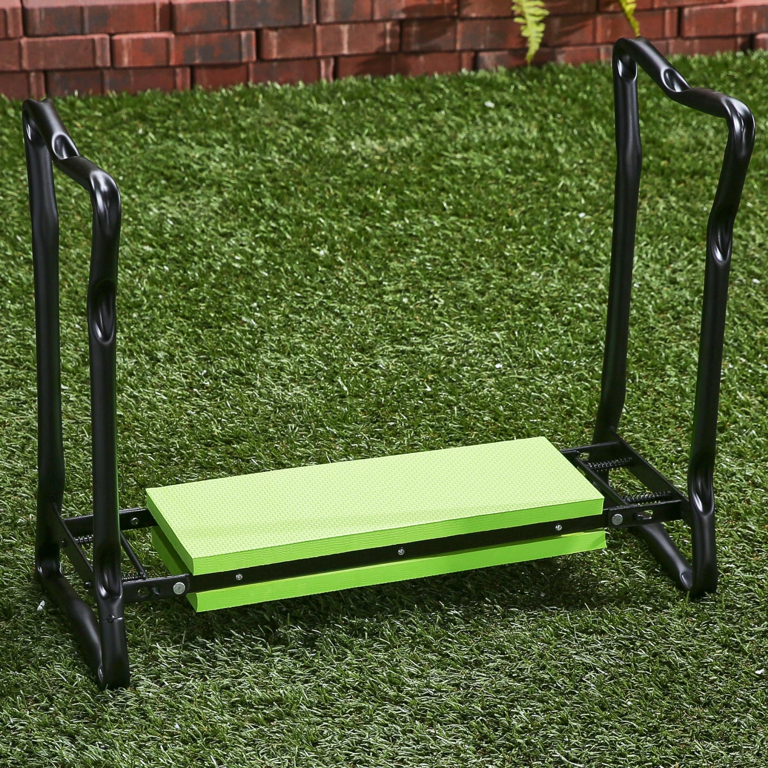 Yardsmith Garden Gloves, Seats & Pads Green 24.41-in x 5.51-in Foam Kneeling Pad 2 Yardsmith Garden Gloves, Seats & Pads Green 24.41-in x 5.51-in Foam Kneeling Pad - Image 2