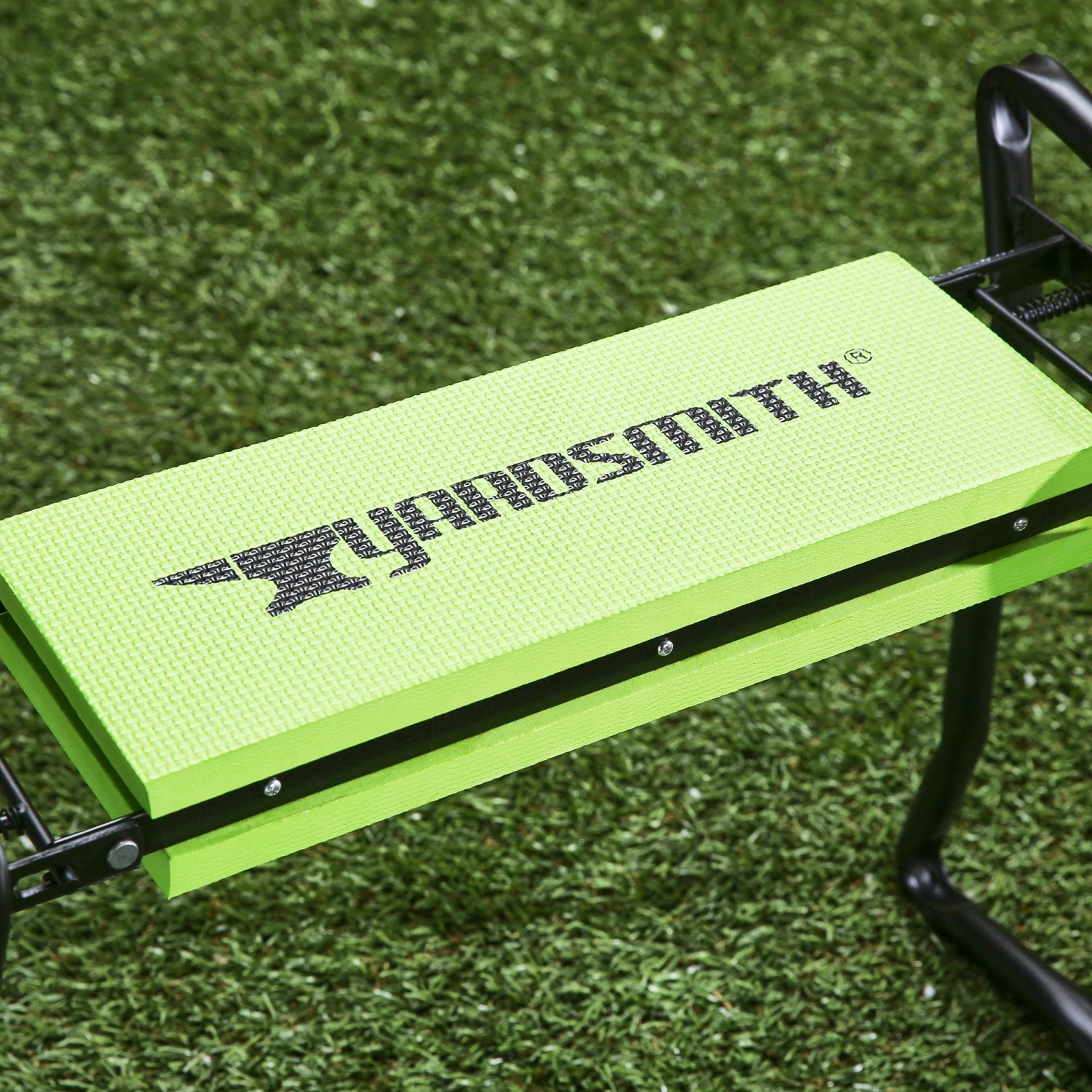 Yardsmith Garden Gloves, Seats & Pads Green 24.41-in x 5.51-in Foam Kneeling Pad 4 Yardsmith Garden Gloves, Seats & Pads Green 24.41-in x 5.51-in Foam Kneeling Pad - Image 4