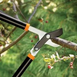 Fiskars Lawn & Garden Hand Tools Power-Lever 21.25-in Steel Compound Bypass Lopper -Outdoor Tools & Equipment Fashion Store 42357127